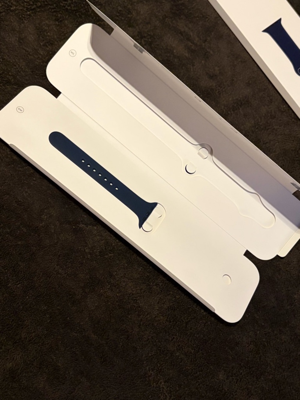 Apple Watch Series 6 Deep Navy 44mm - Picture 8 of 8